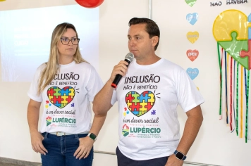 Foto - Palestra Abril Azul