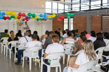 Foto - Palestra Abril Azul