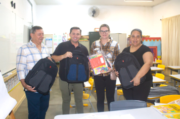 Foto - Entrega Kit Escolar 2025 • Santa Terezinha