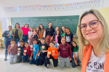 Foto - Campanha • Maio Laranja