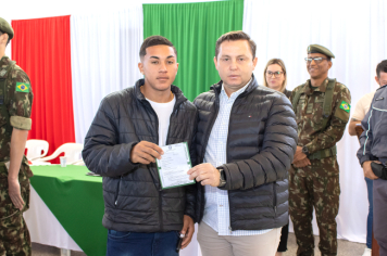 Foto - Solenidade de Compromisso à Bandeira dos Dispensados do Serviço Militar