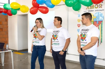 Foto - Palestra Abril Azul