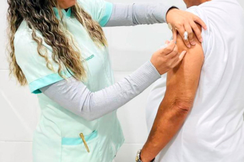 Foto - Campanha de Vacinação • Dia D