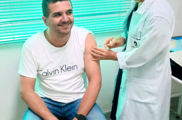 Foto - Campanha de Vacinação • Dia D