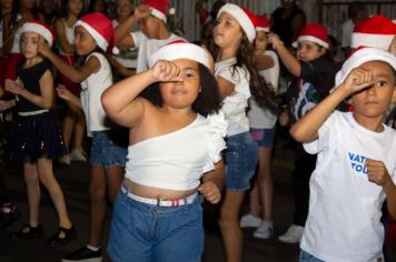 Foto - Natal Iluminado 2024 • Lupércio