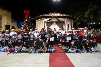Foto - Natal Iluminado Santa Terezinha 2025