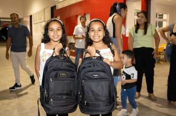 Foto - Inauguração Creche Escola e Entrega Kit Escolar Lupércio