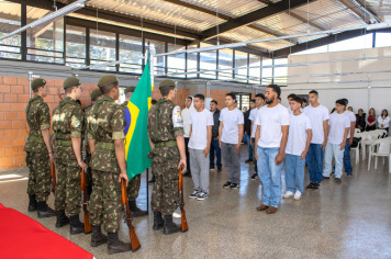 Foto - Solenidade de Compromisso à Bandeira dos Dispensados do Serviço Militar
