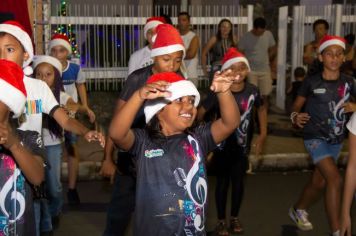 Foto - Natal Iluminado 2024 • Lupércio