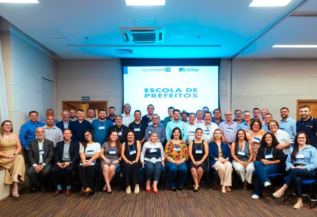 Prefeito de Lupércio Participa de Encontro de Prefeitos para Fortalecer Gestão Pública